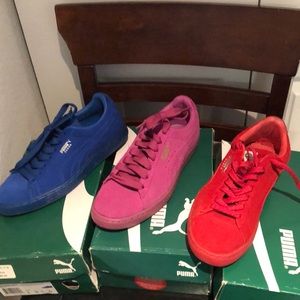 Pumas size 9 $50 dollars for each pair